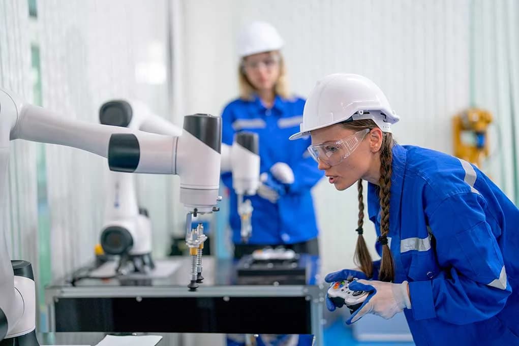 Yapay Zekâ ve Cobot’lardan İş Birliği