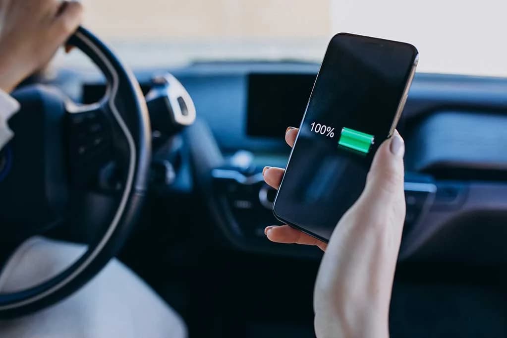 Sıemens, Kablosuz Elektrikli Araç Şarj Alanında Bir Adım Daha Atıyor