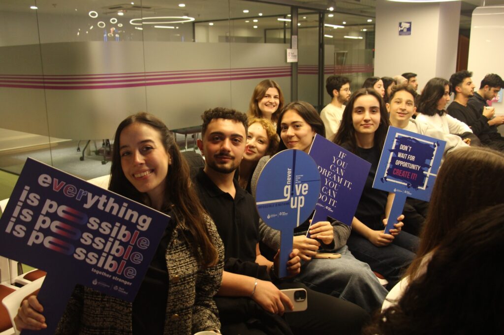 1765270590_G__R______MC__L__K_OKULU___3_ - Machingo