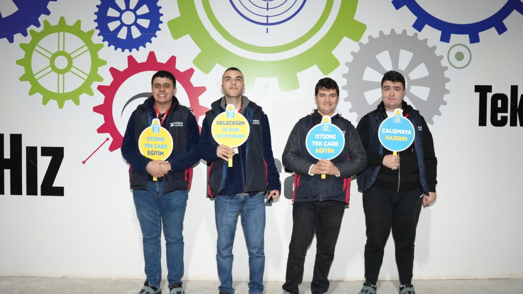 1765445232_DSC07377 - Machingo