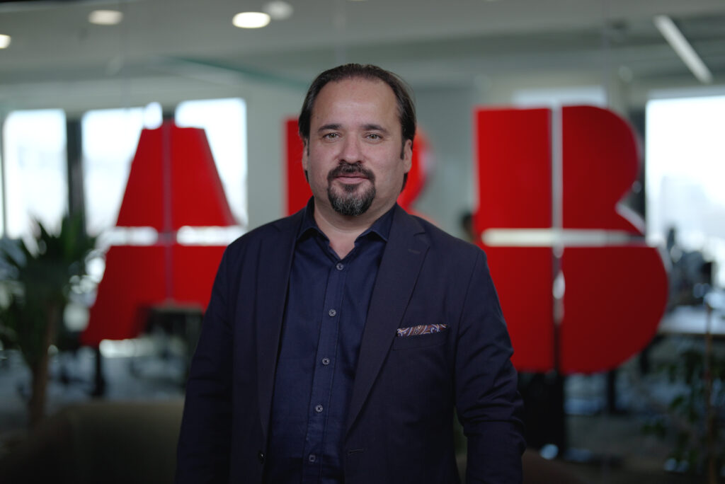 1767087636_Ba__ar_Vural - Machingo