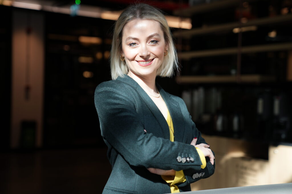 1769584469_Zeynep_Mete_2__1_ - Machingo