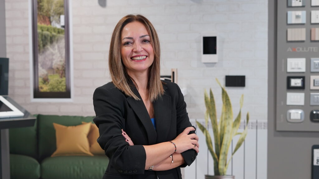 1770127682_Legrand_Tu__rkiye_Grubu_CMO_su_Gu__l_Sevinc___Selc__uk - Machingo