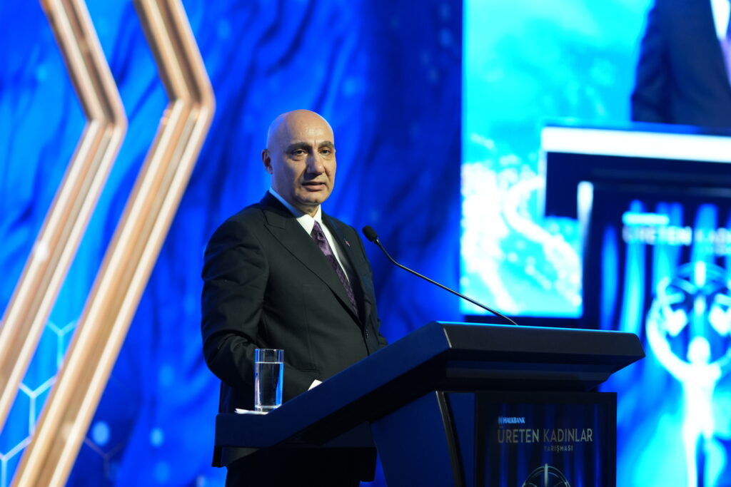 1770983791_Halkbank_Genel_M__d__r___Sn_Osman_Arslan_Yan - Machingo