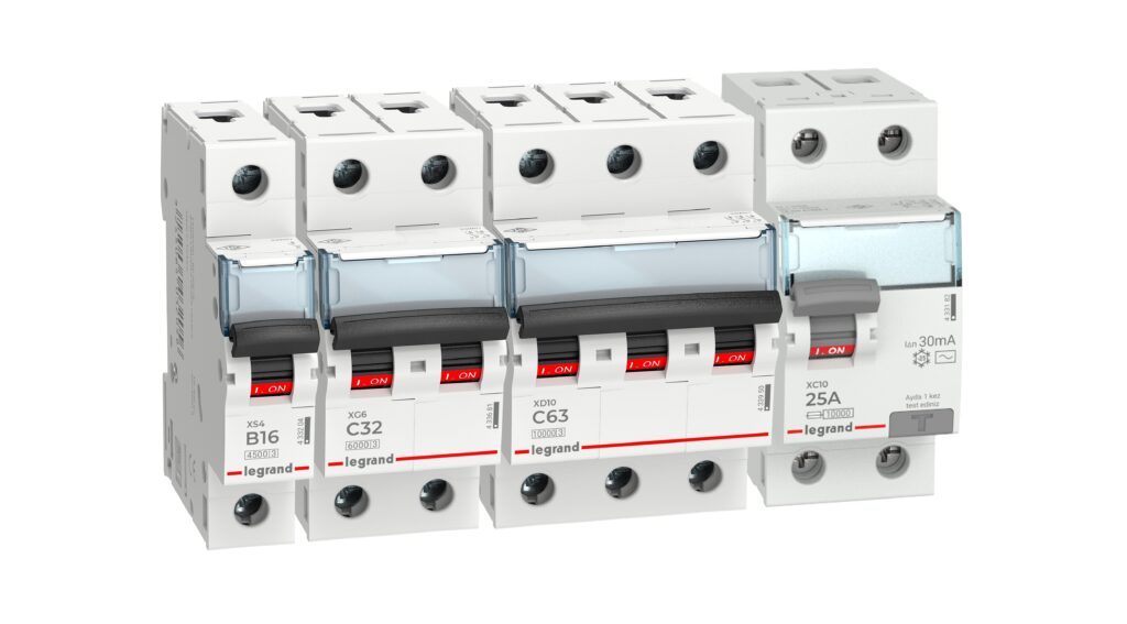 1773646442_Legrand_Tu__rkiye_Grubu__Yerli_U__retim_Modu__ler_U__ru__nleriyle_Elektrik_Gu__venlig__ini_ve_Enerji_Verimlilig__ini_Art__r__yor__5_ - Machingo